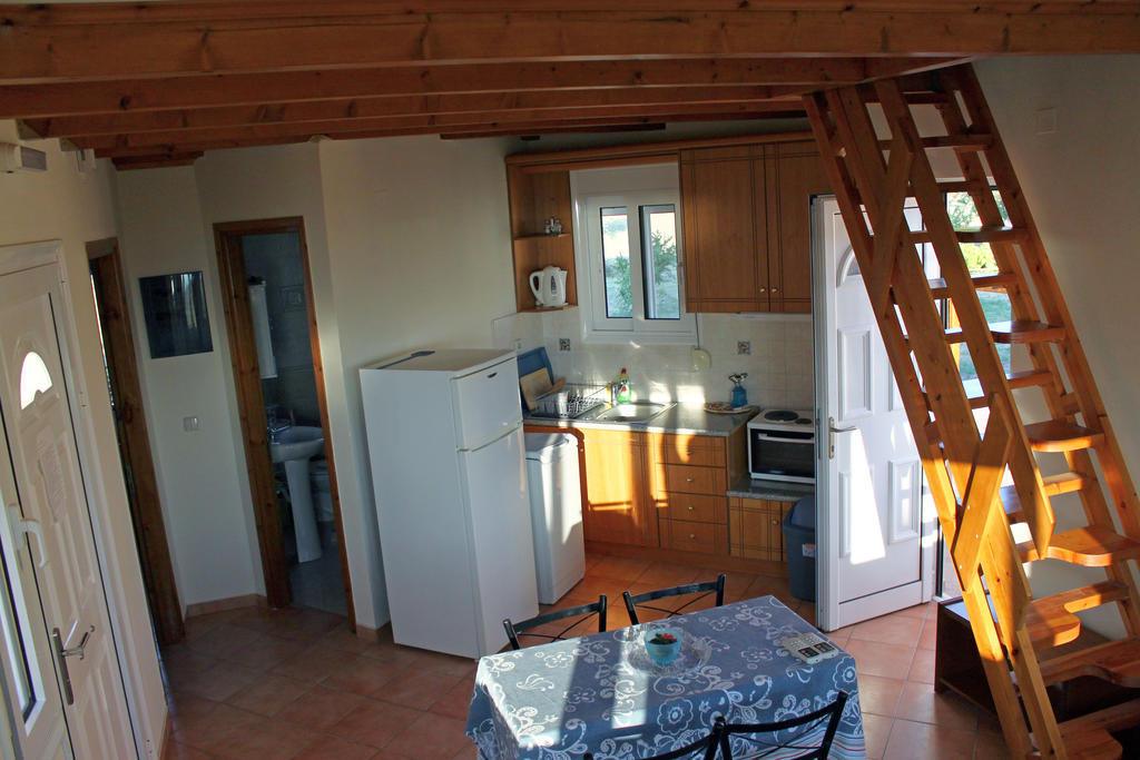 Sungate Beach Rovies Quarto foto