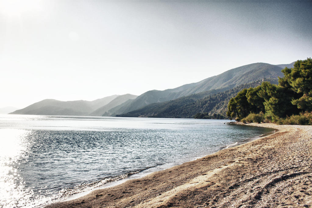 Sungate Beach Rovies Quarto foto